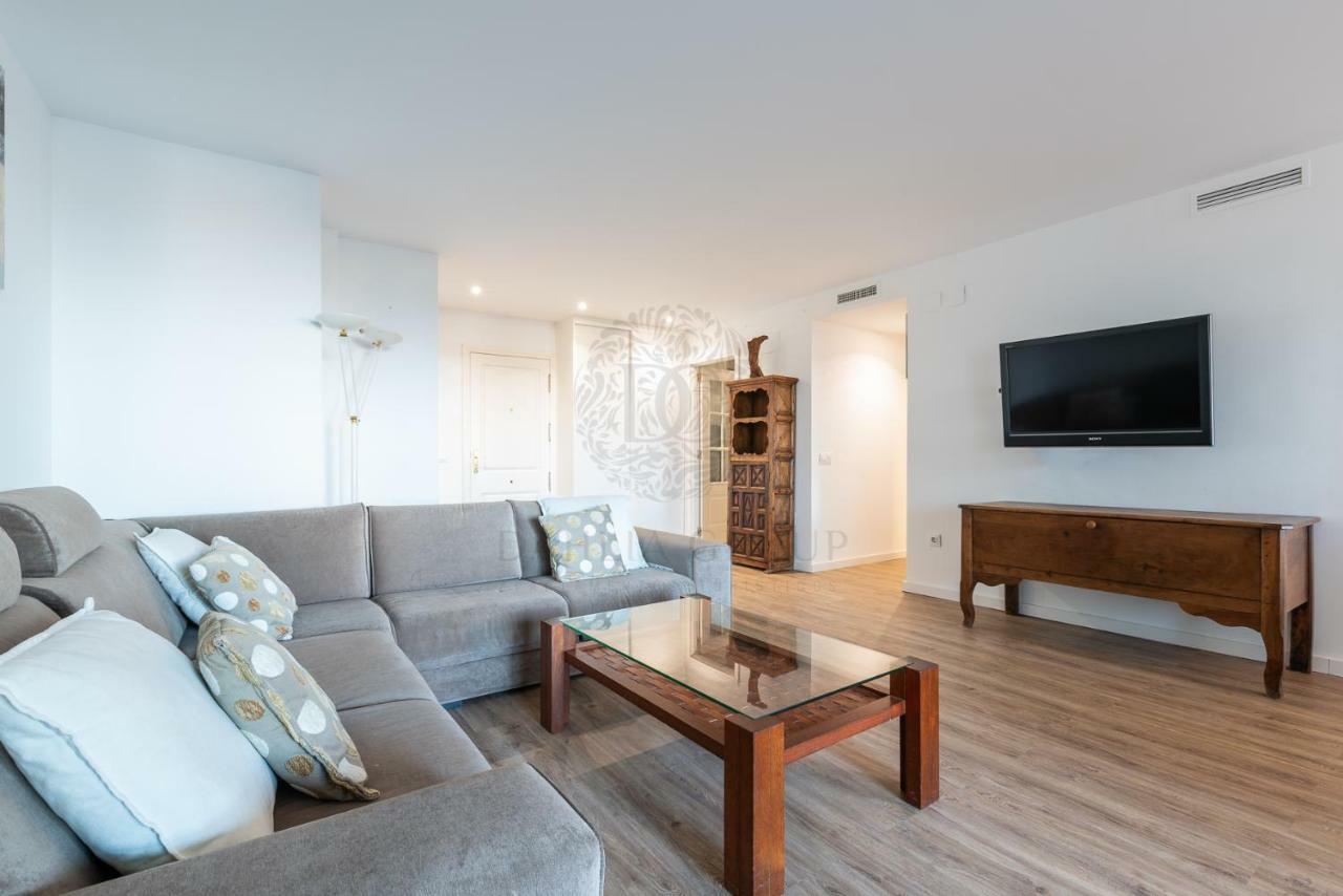 El Faro Beach Apartment By Dahlia Group Estepona Exteriör bild